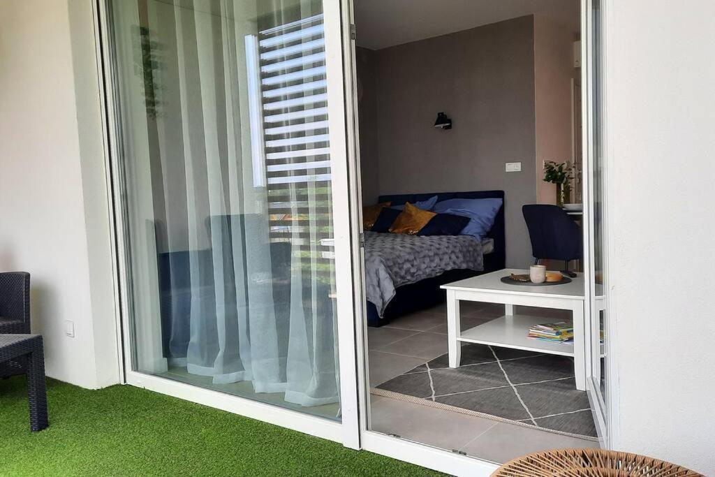 Ferienwohnung Apartament Blekitny Przy Morzu Gąski Exterior foto